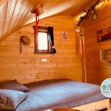 Little Wood Lodges Insolites Bailly-aux-Forges Exterior photo